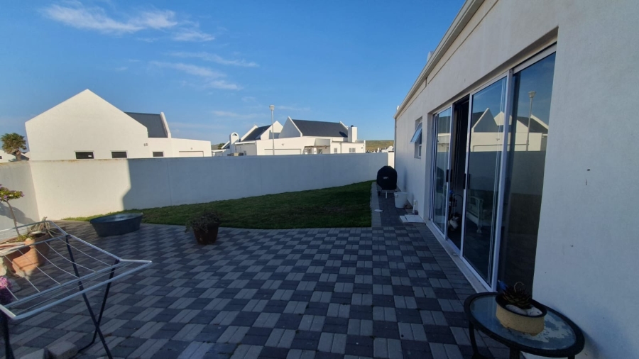 3 Bedroom Property for Sale in Lampiesbaai Western Cape